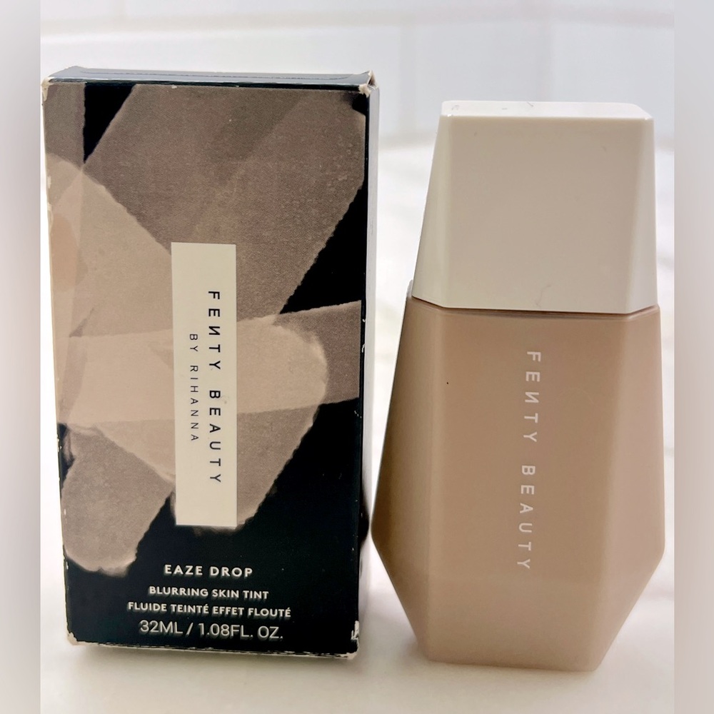 FENTY BEAUTY by Rihanna ▪️ Eaze Drop Blurring Skin Tint ▪️Shade 11 NIB $38 MSRP